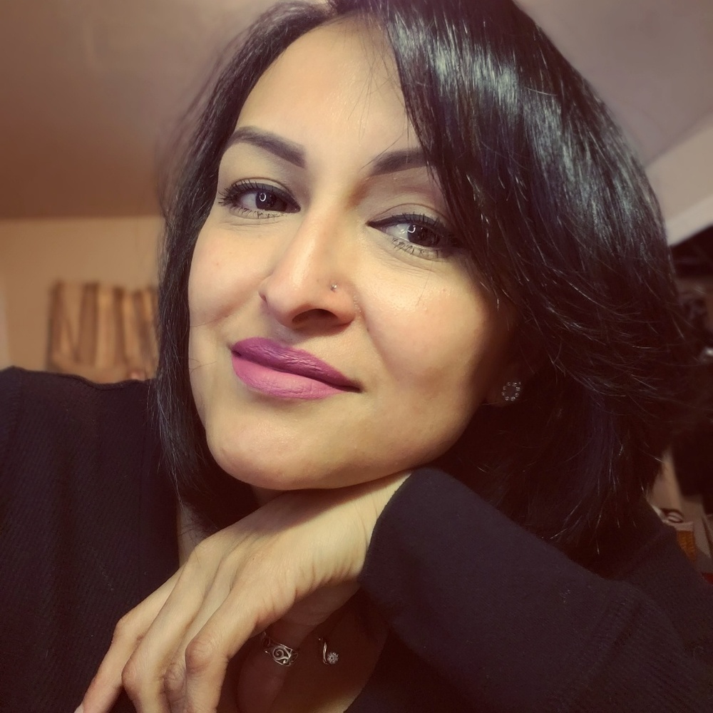 Meet your Posher, Angeles